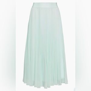Aritzia Cool Iced Mint New Twirl Pleated Skirt